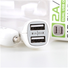 GOLF/高尔夫双USB接口苹果4/5手机通用车载充电器车充适配器